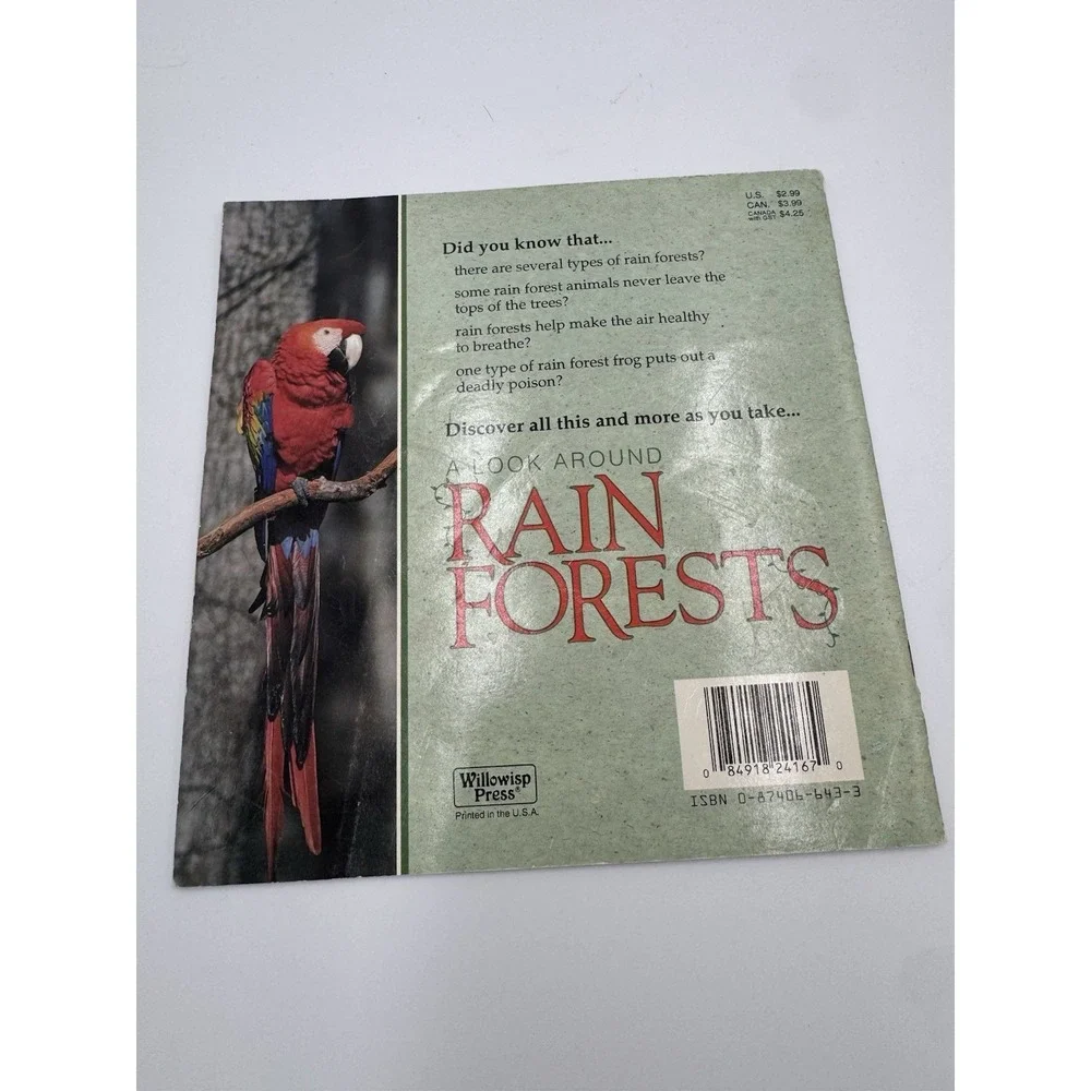 A Look Around Rain Forests‎ Paperback Ed Perez